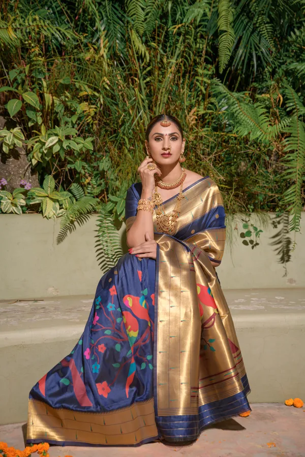 NAVY_BLUE_PURE_SILK_PAITHANI_SAREE